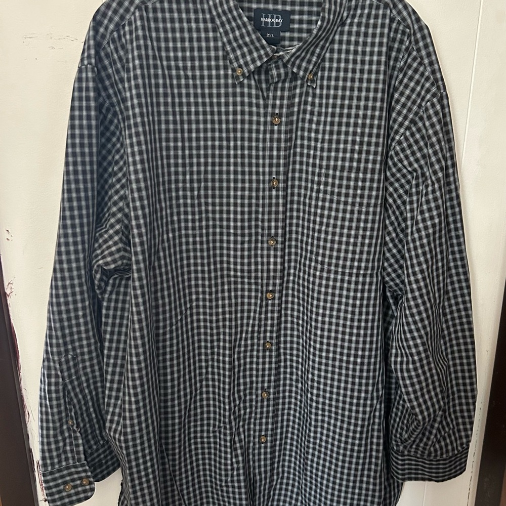 Harbor Bay Black and Gray Plaid Button-Down Shirt